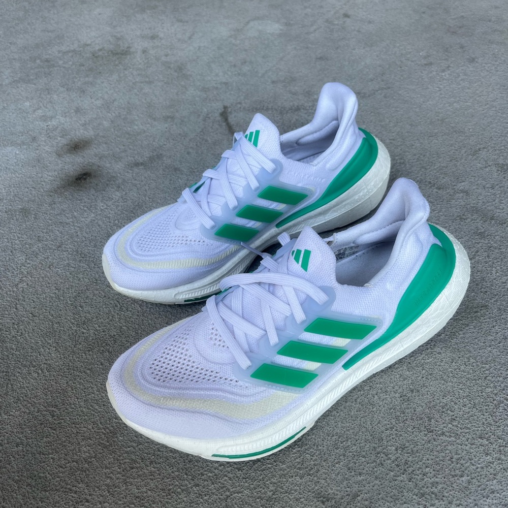 Like New Adidas Ultraboost 23 Kelly green and white